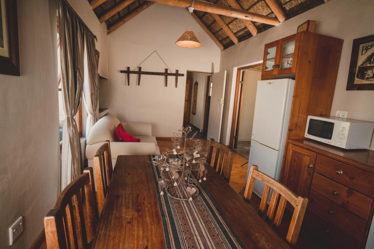 Oudebosch Guest Farm Villa Riversdale Kültér fotó